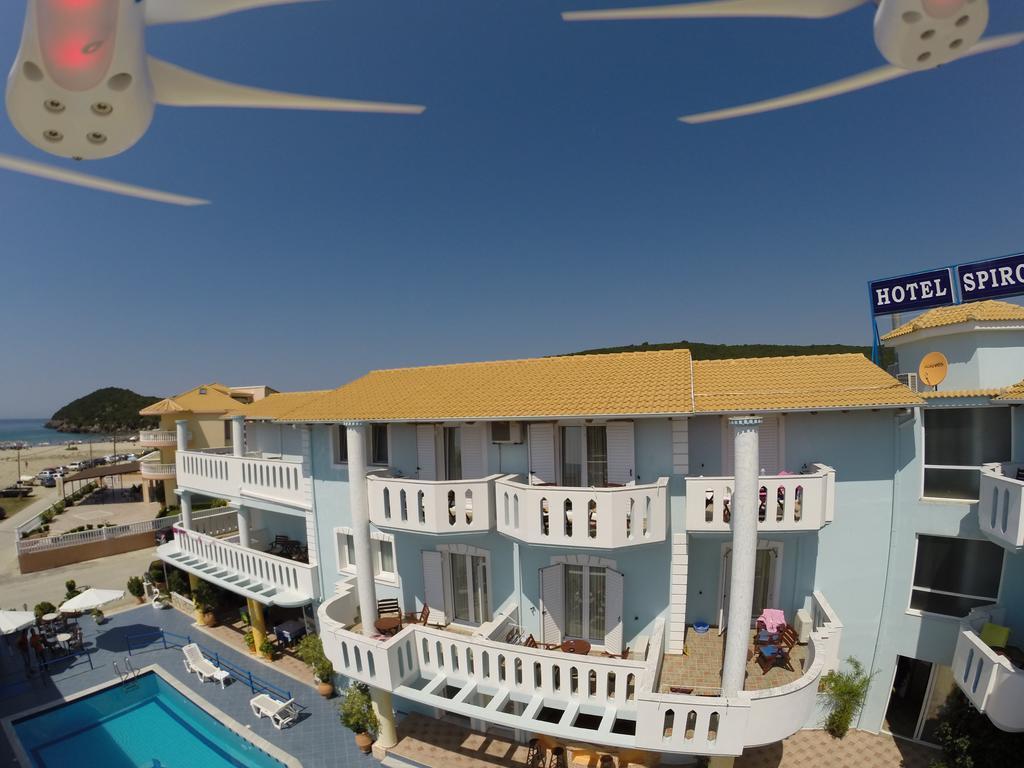 Hotel Spiros Амудья Екстер'єр фото