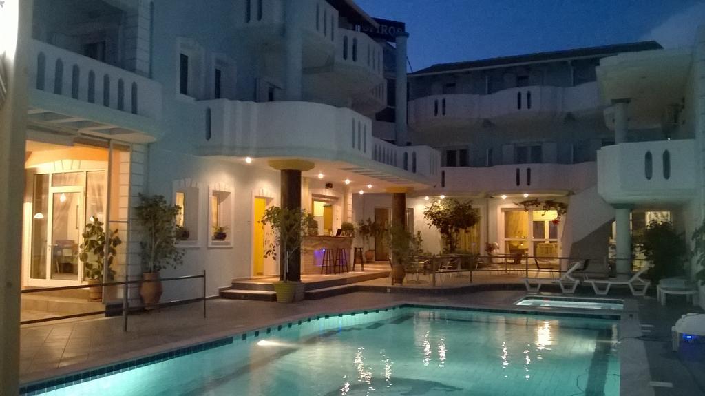 Hotel Spiros Амудья Екстер'єр фото