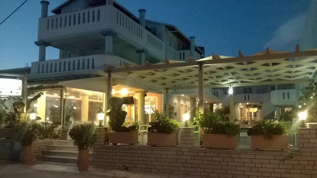 Hotel Spiros Амудья Екстер'єр фото