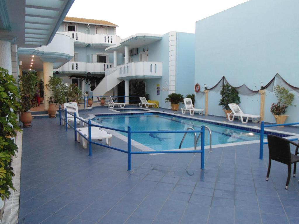 Hotel Spiros Амудья Екстер'єр фото