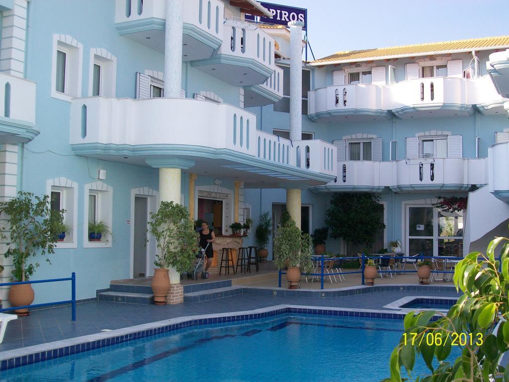 Hotel Spiros Амудья Екстер'єр фото